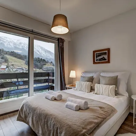 Appartement With Balconies At The Foot Of The Slopes