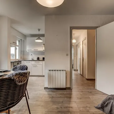 With Balconies At The Foot Of The Slopes Appartement Les Houches